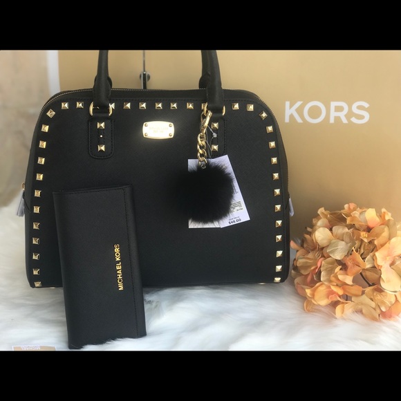 🌷MICHAEL KORS Black Saffiano Sandrine Tote Set - Picture 2 of 7